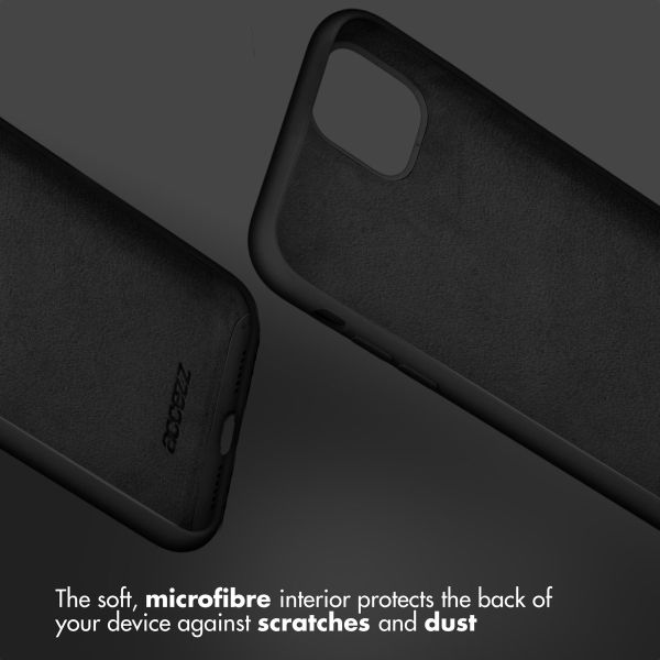 Liquid Silikoncase Schwarz für das iPhone SE (2022 / 2020) / 8 / 7
